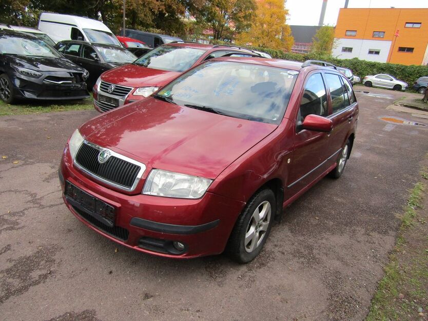 Skoda Fabia 172.470 km 1.990 € Halle 06130