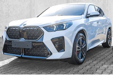 BMW X2 10.900 km 51.490 € Herne 44625
