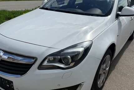 Opel Insignia 186.000 km 6.699 € Oberndorf am neckar 78727