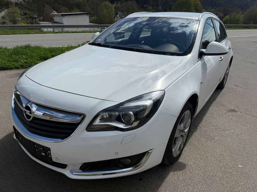 Opel Insignia 186.000 km 6.699 € Oberndorf am neckar 78727