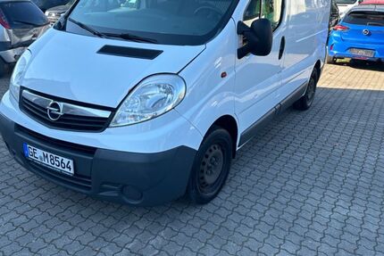 Opel Vivaro 185.000 km 5.500 &euro; Gelsenkirchen 45888