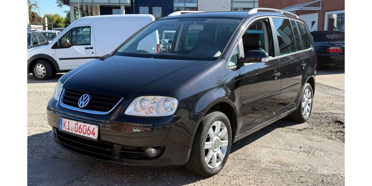 VW Touran 186.000 km 1.999 &euro; Schwentinetal 24222