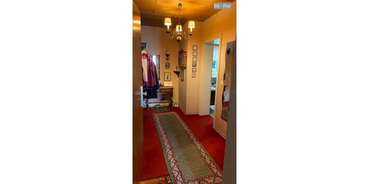 Etagenwohnung Tönisvorst - 8 Zimmer, 153 m&sup2;, 2.150&euro; | Angebot:26683013
