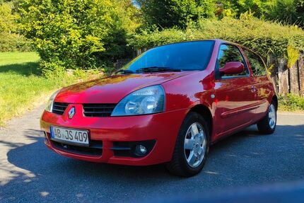 Renault Clio 180.400 km 2.300 € Aschaffenburg 63739
