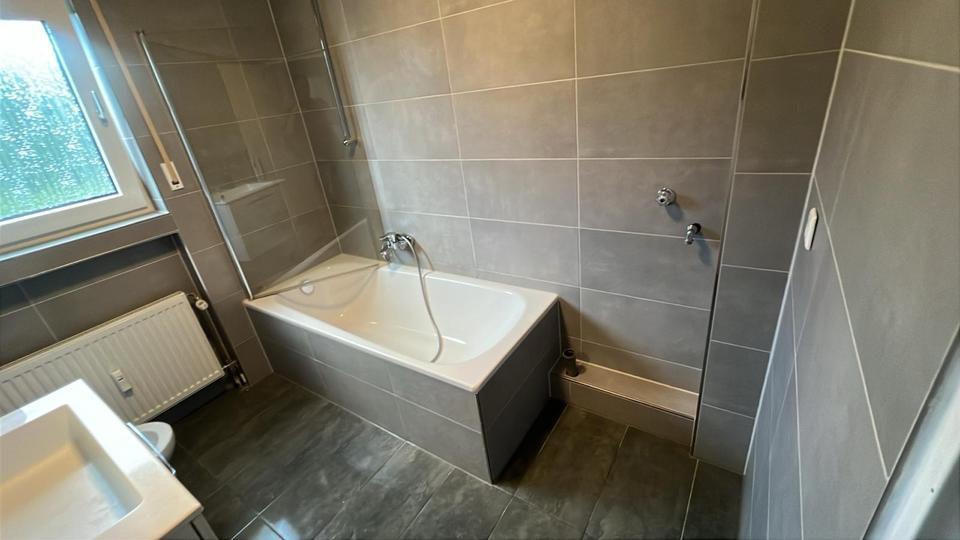 Attraktive 3-Zimmer Wohnung mit Balkon, Stellplatz in Neheim Rush