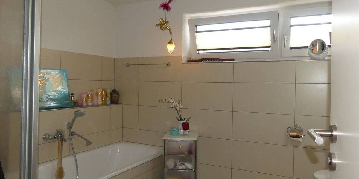 Einfamilienhaus Inzigkofen - 6 Zimmer, 133 m&sup2;, 1.350&euro; | Angebot:26170741