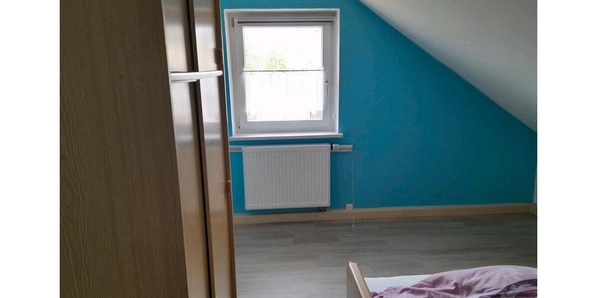 Dachgeschoßwohnung Regensburg Ganghofersiedlung - 2 Zimmer, 60 m&sup2;, 500&euro; | Angebot:26682607