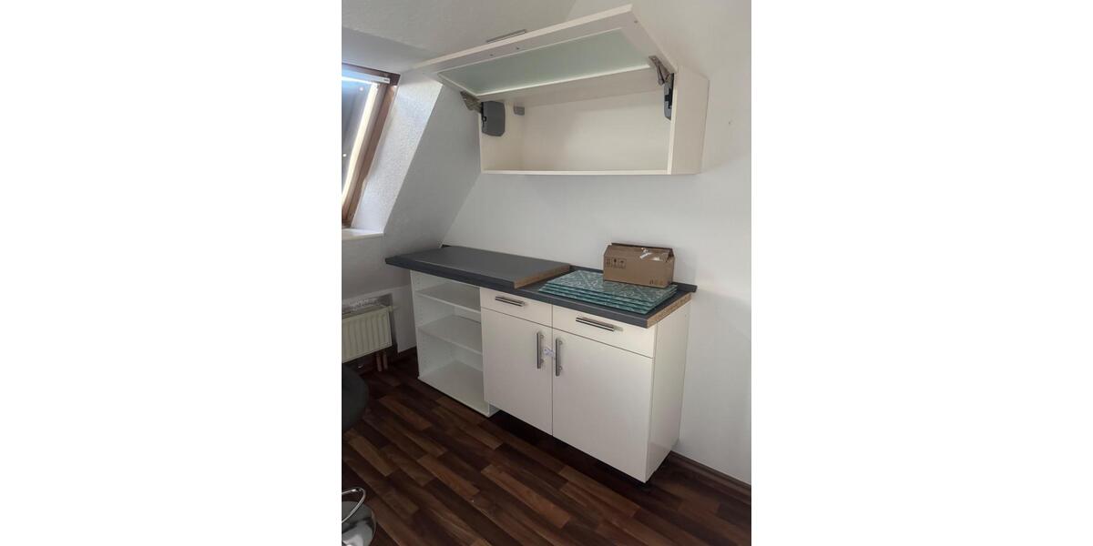 Dachgeschoßwohnung Günzburg - 4 Zimmer, 82 m&sup2;, 770&euro; | Angebot:26708616