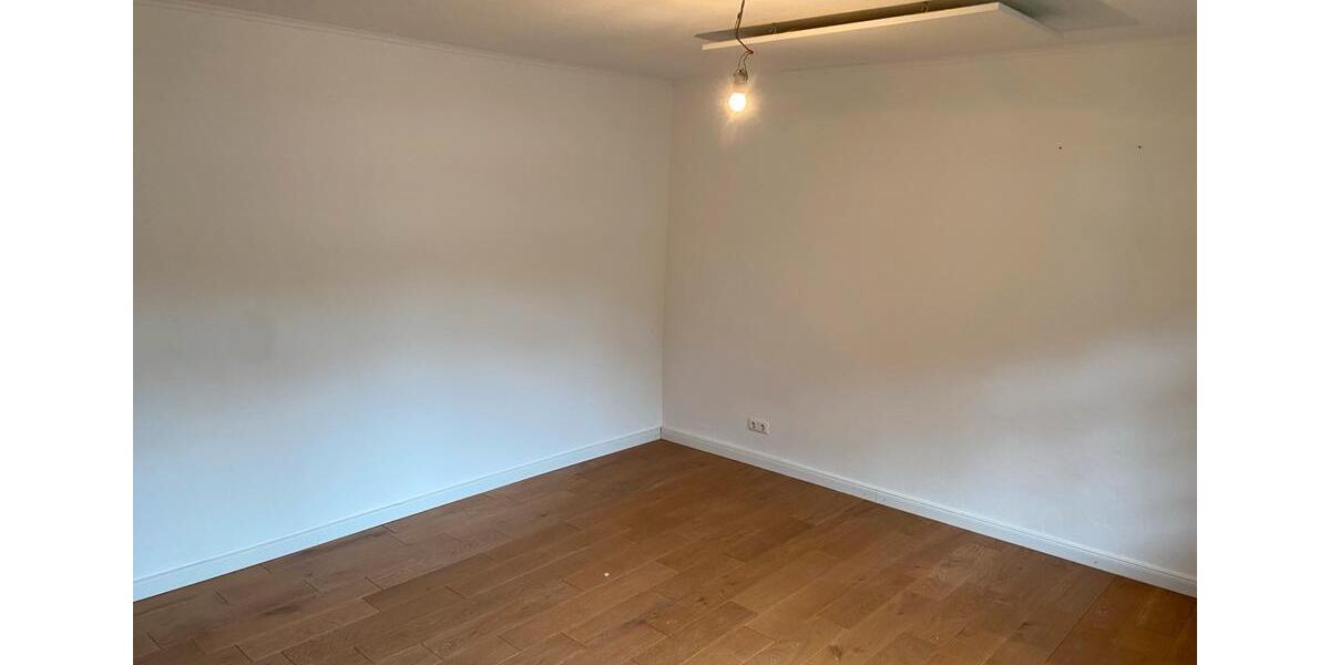 Bauernhaus, Landhaus Bad Berleburg - 5 Zimmer, 160 m&sup2;, 250.000&euro; | Angebot:26612835