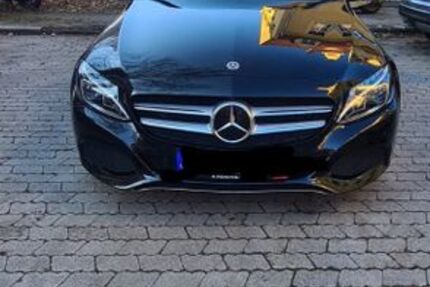 Mercedes-Benz C 250 86.916 km 23.900 &euro; München 81477