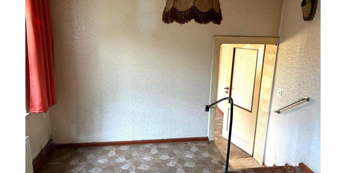 Doppelhaushälfte Gräfenhainichen - 5 Zimmer, 95 m&sup2;, 89.500&euro; | Angebot:25661439