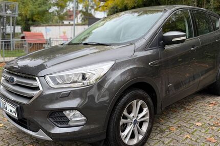 Ford Kuga 162.000 km 11.000 € Bad Camberg 65520