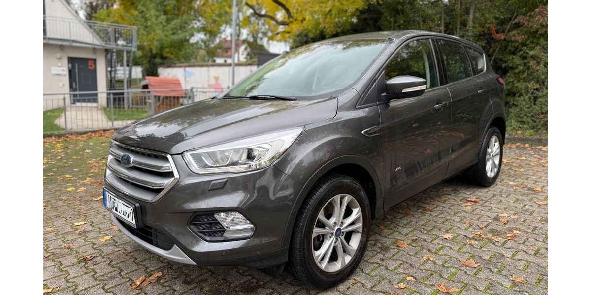 Ford Kuga 162.000 km 11.000 € Bad Camberg 65520