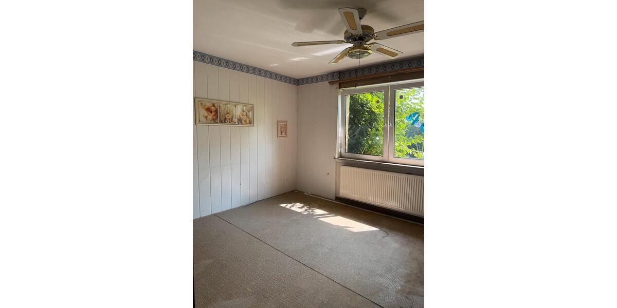 Einfamilienhaus Ahnsen - 8 Zimmer, 210 m&sup2;, 245.000&euro; | Angebot:25404404