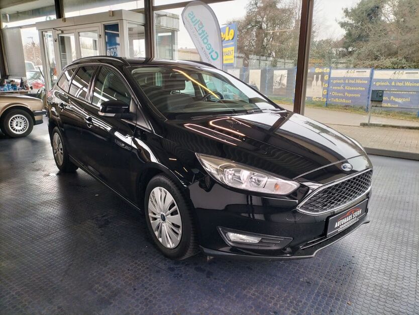 Ford Focus 122.600 km 8.900 € Bremen 28201