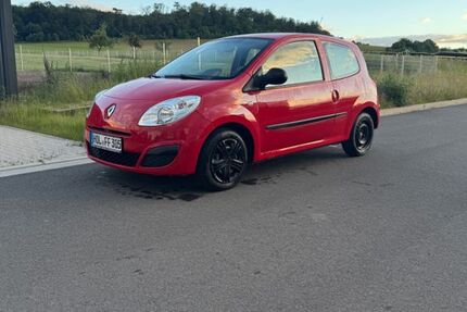 Renault Twingo 110.000 km 3.000 &euro; Halle 37620