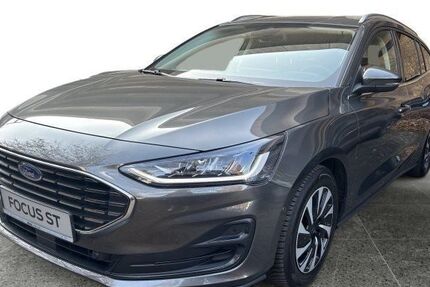 Ford Focus 23.781 km 22.155 &euro; Siegen 57072