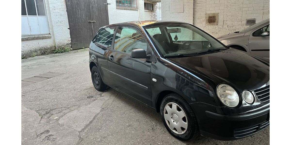 VW Polo 133.012 km 2.300 &euro; Neumünster 24539