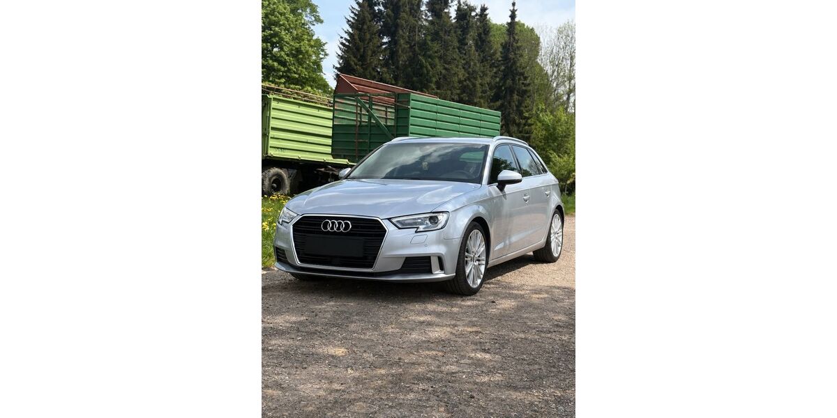 Audi A3 99.600 km 17.800 &euro; Brand- Erbisdorf 09618