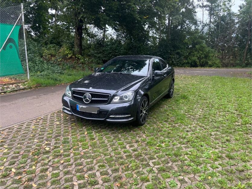 Mercedes-Benz C 250 151.000 km 14.600 € Köngen 73257