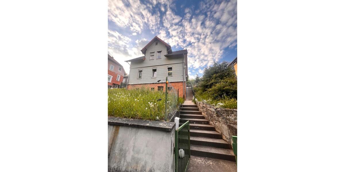 Einfamilienhaus Coburg - 6 Zimmer, 120 m&sup2;, 1.260&euro; | Angebot:25994829