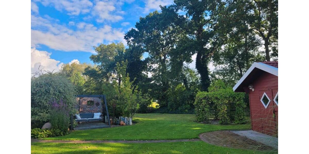 Einfamilienhaus mit idyllischem Garten zu vermieten 5 zimmer