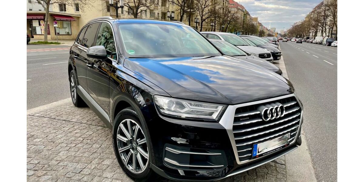Audi Q7 179.000 km 28.000 &euro; Berlin 10585