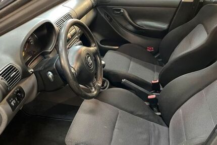 Seat Leon 186.000 km 2.900 &euro; Obersulm 74182