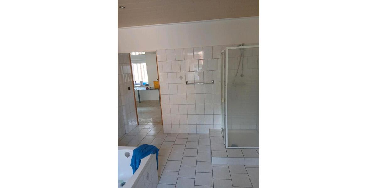Einfamilienhaus Erxleben - 5 Zimmer, 139 m&sup2;, 1.250&euro; | Angebot:26357011