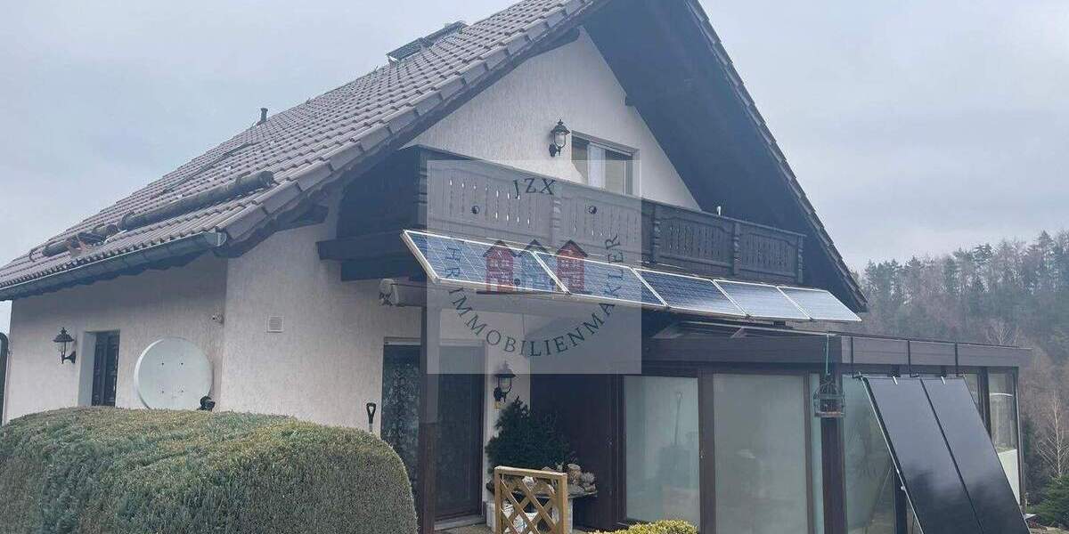 Mehrfamilienhaus, Wohnhaus Gornau/Erzgebirge Gornau - 8 Zimmer, 118 m&sup2;, 369.000&euro; | Angebot:24873936