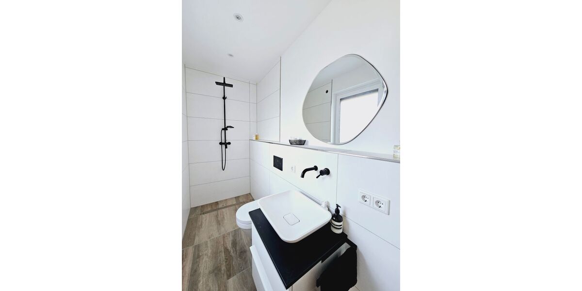 Provisionsfrei* Moderne neuwertige Stadtvilla mit gehobener Ausstattung provisionsfrei vom Eigentümer - Einfamilienhaus Oerlinghausen | Angebot:26334376