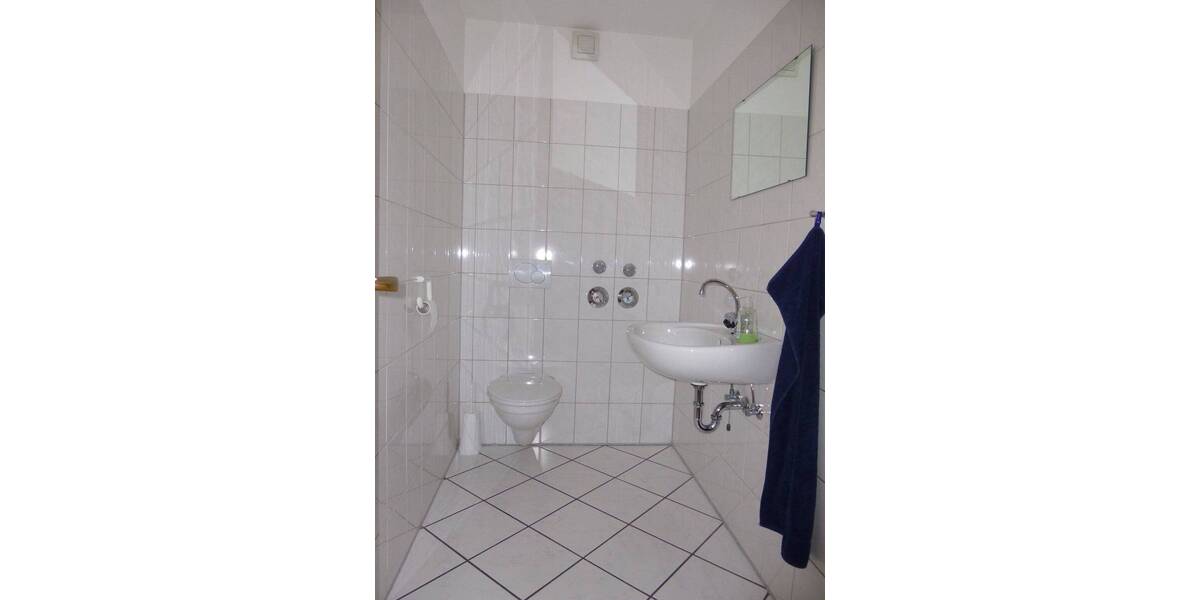 Gewerbeobjekt Dinslaken Hiesfeld - 5 Zimmer, 160 m&sup2;, 1.395&euro; | Angebot:25937598