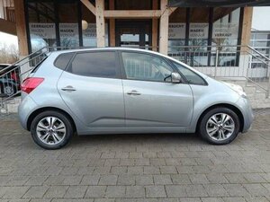 Kia VENGA 1.6 AT6 PLATINUM |Navi|GSD|RFK 45.234 km 16.460 &euro; Höhenkirchen-Siegertsbrun 85635
