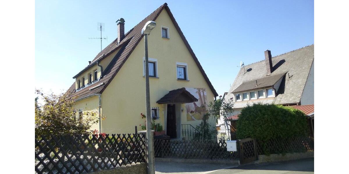 Einfamilienhaus Neunkirchen am Sand - 8 Zimmer, 160 m&sup2;, 339.000&euro; | Angebot:26887215