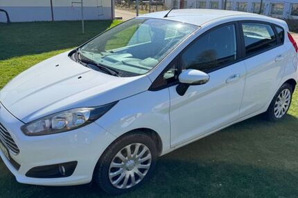 Ford Fiesta 124.000 km 5.100 &euro; Veitsbronn 90587