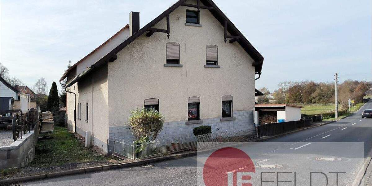 Einfamilienhaus Veilsdorf Schackendorf - 8 Zimmer, 256 m&sup2;, 63.000&euro; | Angebot:25696053