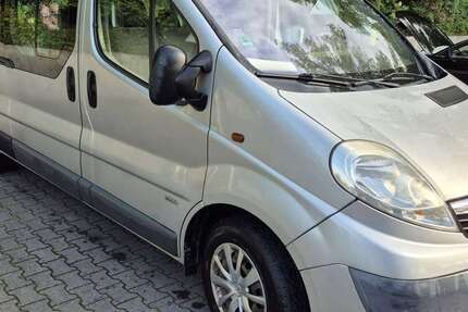 Opel Vivaro 193.500 km 5.800 &euro; Hagen 58135