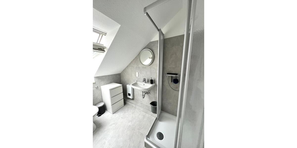 Dachgeschoßwohnung Bielefeld Stieghorst - 1 Zimmer, 50 m&sup2;, 165.000&euro; | Angebot:26057461