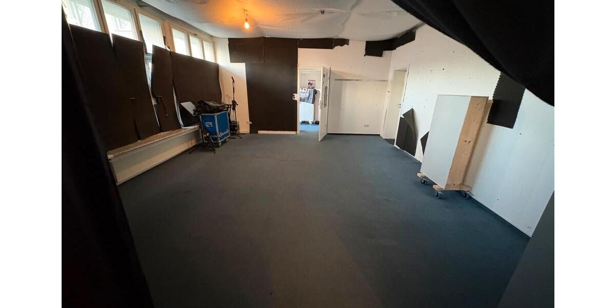 Gewerbeobjekt Kruft - 180&euro; | Angebot:26078043