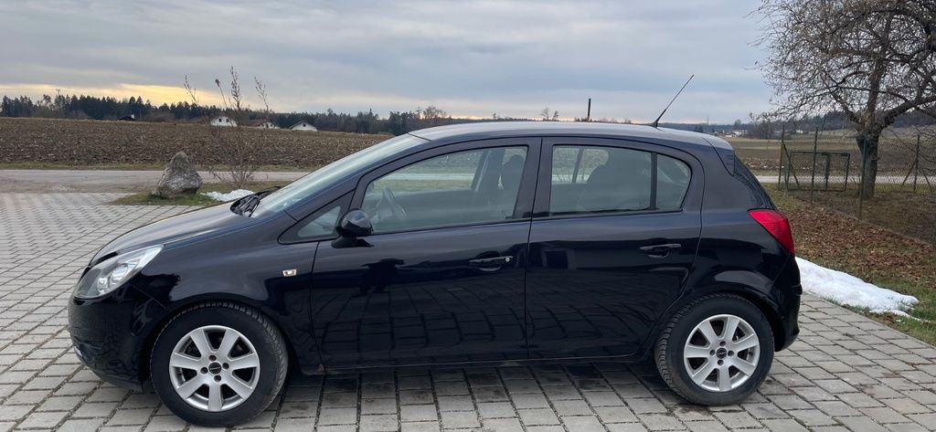 Opel Corsa 156.000 km 2.750 &euro; Babensham 83547