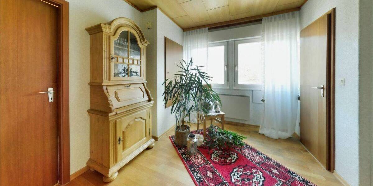 Einfamilienhaus Sundern - 7 Zimmer, 175 m&sup2;, 225.000&euro; | Angebot:26176291