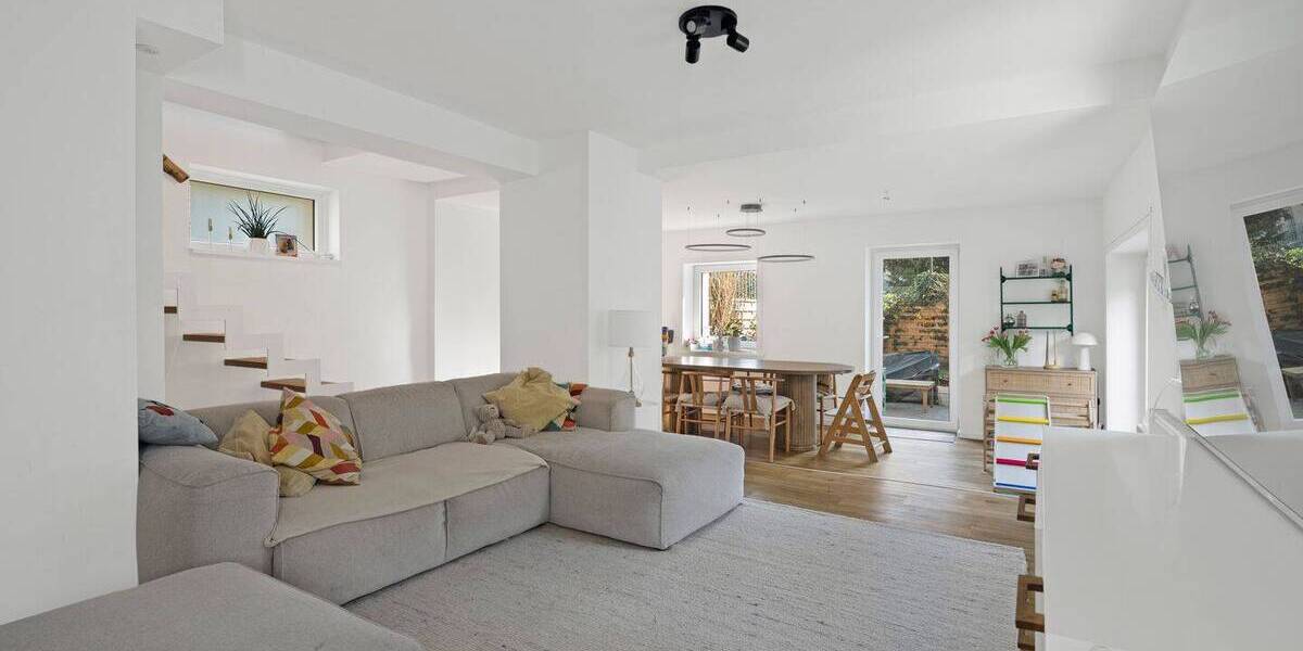 Etagenwohnung Hannover Linden-Süd - 5 Zimmer, 165 m&sup2;, 696.000&euro; | Angebot:26106373