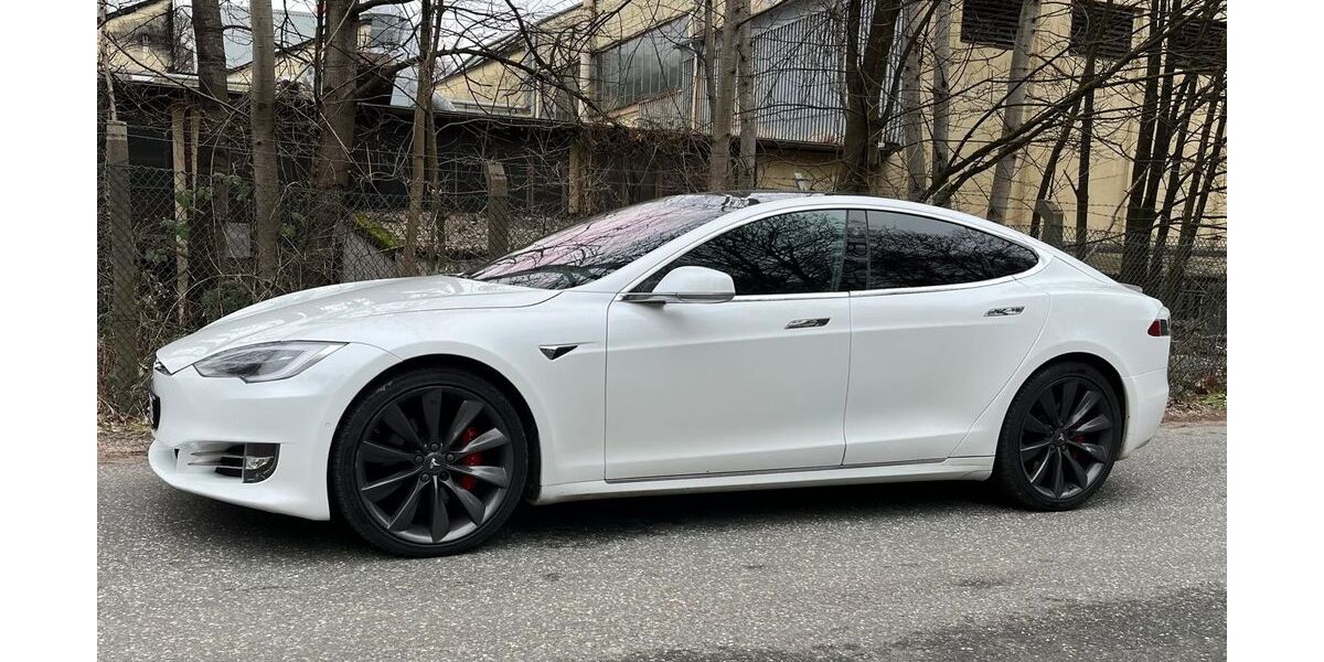 Tesla Model S 119.000 km 29.900 &euro; Reinbek 21465