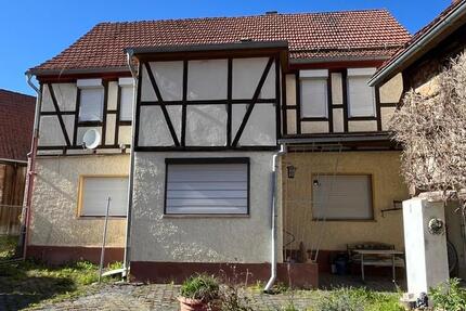 Haus Sangerhausen - 9 Zimmer, 150 m&sup2;, 95.000&euro; | Angebot:26665688