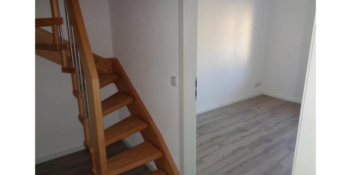 Maisonettenwohnung Chemnitz Ebersdorf - 5 Zimmer, 115 m&sup2;, 830&euro; | Angebot:26383934