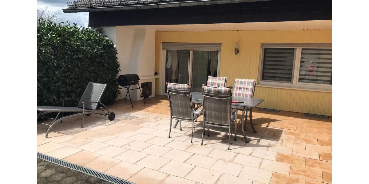 Etagenwohnung Wenden - 4 Zimmer, 125 m&sup2;, 1.300&euro; | Angebot:26327078