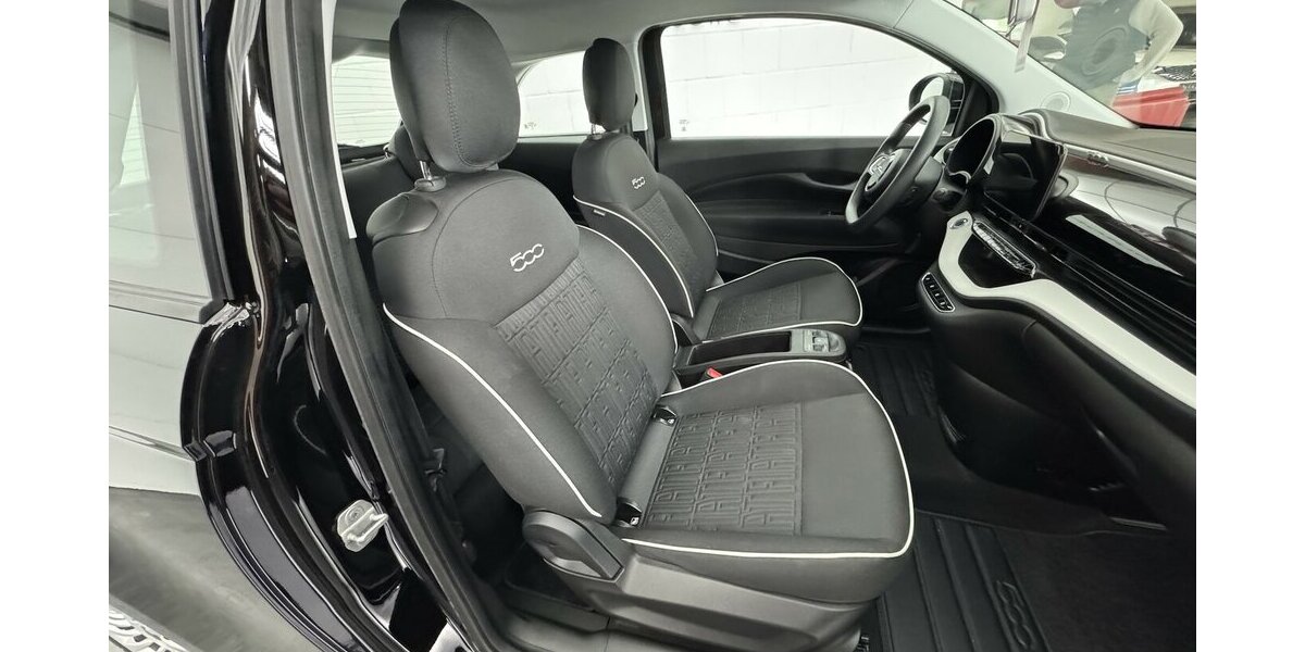 Fiat 500e Action 1.Hand Sitzheizung Carplay 30.200 km 14.330 &euro; Lich 35423