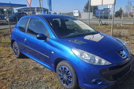Peugeot 206 168.000 km 2.300 &euro; Crimmitschau 08451