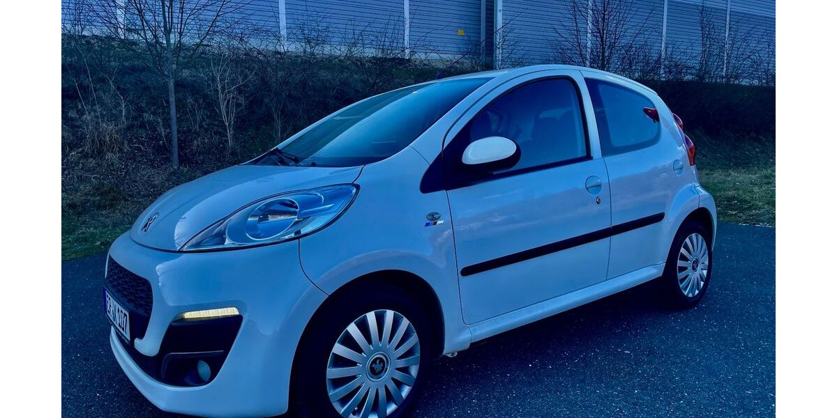 Peugeot 107 30.000 km 4.500 &euro; Erlangen 91054