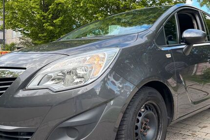 Opel Meriva 175.000 km 2.990 &euro; Riemerling 85521